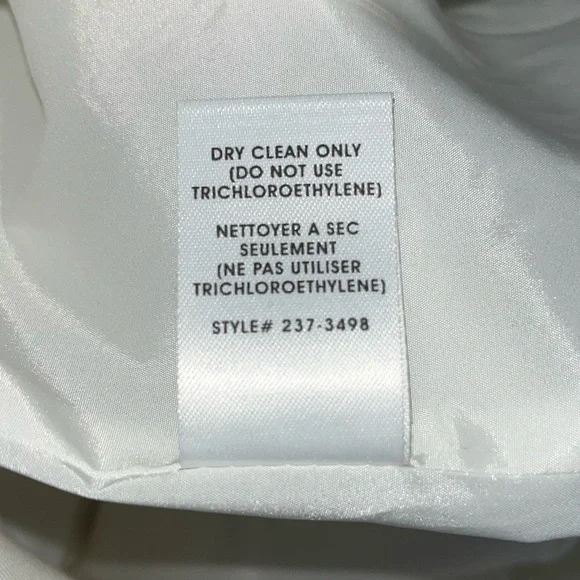 Nanette Lepore White scrunch pencil skirt w/zippers down side. - Picture 8 of 9